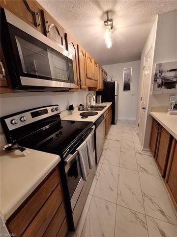 3701 Cotswold Terrace, Greensboro, NC 27410