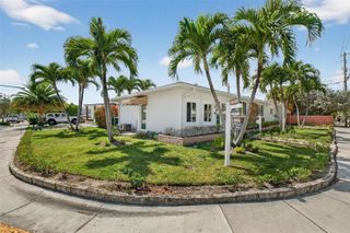 1470 N Treasure Dr, North Bay Village, FL 33141