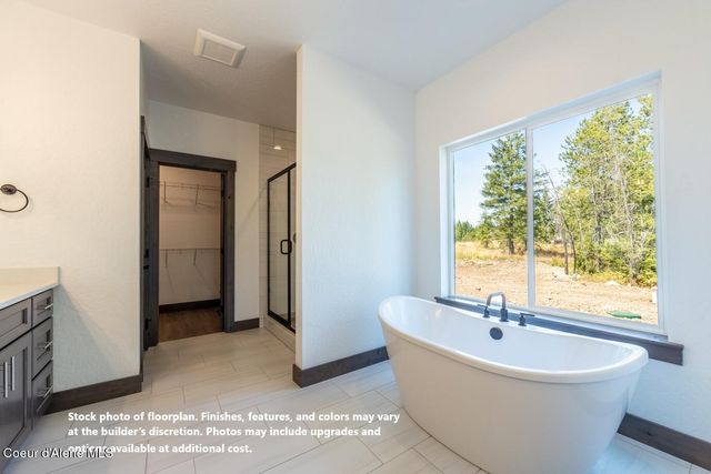 2663 W Seasons Rd, Athol, ID 83801
