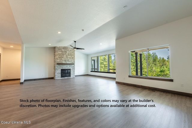 2663 W Seasons Rd, Athol, ID 83801