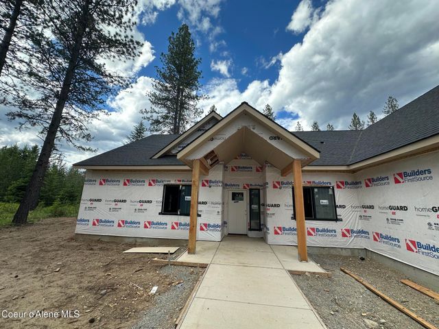 2663 W Seasons Rd, Athol, ID 83801