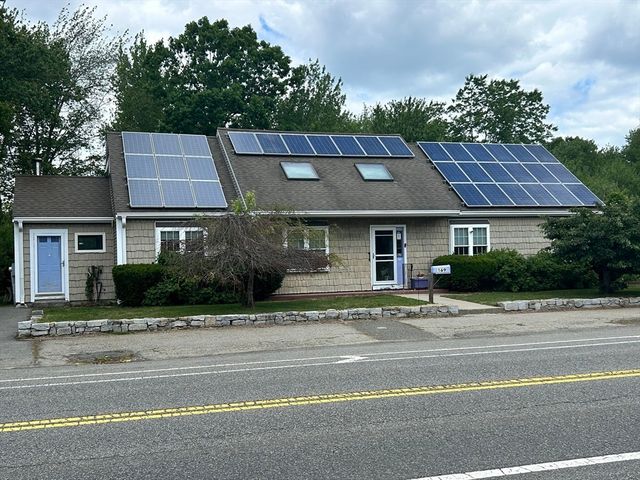 169 Park Ave W, Weymouth, MA 02190