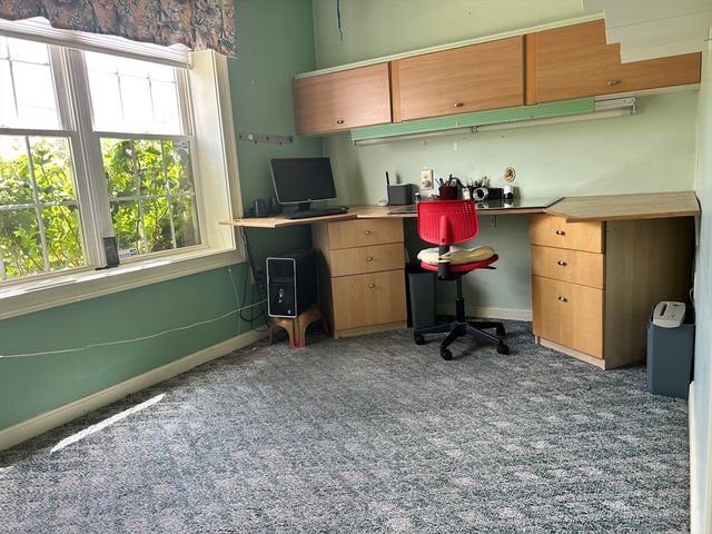 169 Park Ave W, Weymouth, MA 02190
