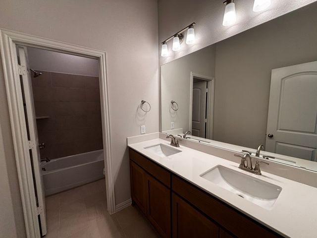139 Big Sky Road, Decatur, TX 76234