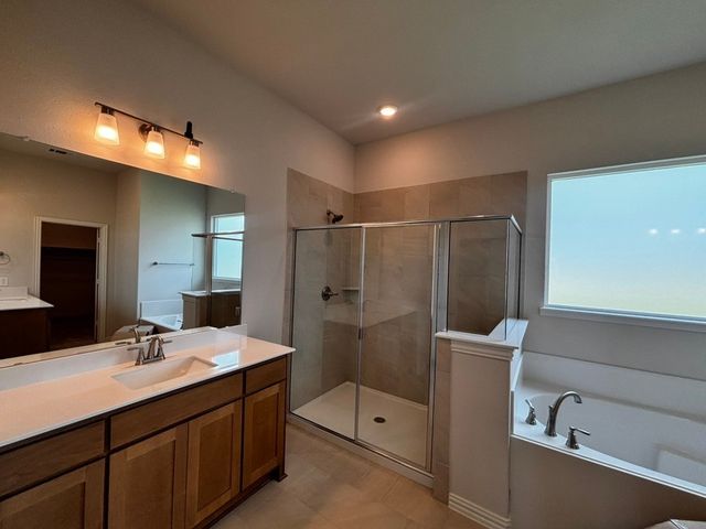 139 Big Sky Road, Decatur, TX 76234