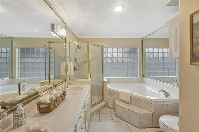 103 Denton Drive, Pasadena, TX 77586