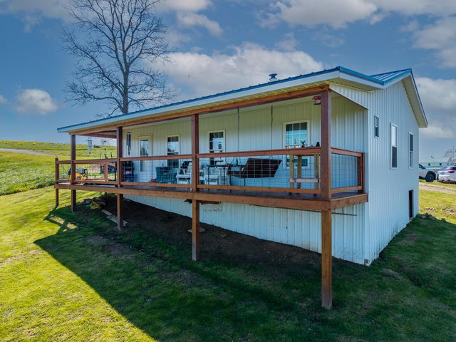 608 Saunders Lane, Hillsboro, KY 41049