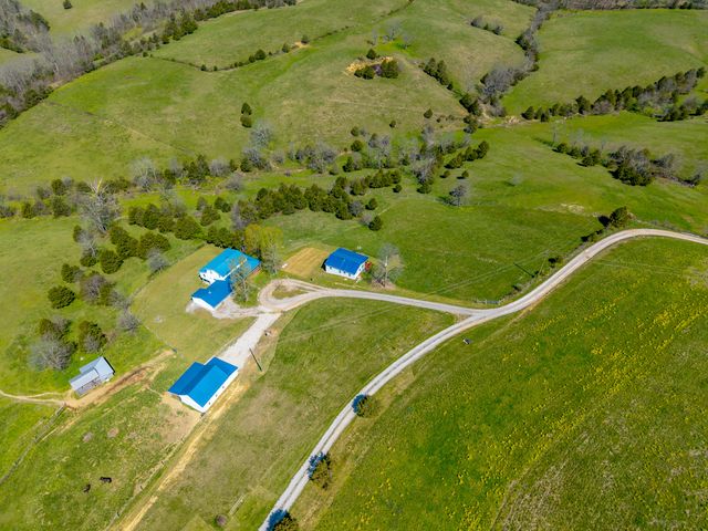 608 Saunders Lane, Hillsboro, KY 41049