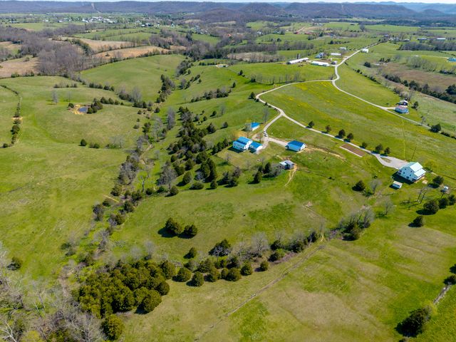 608 Saunders Lane, Hillsboro, KY 41049