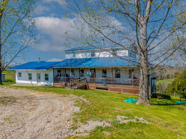 608 Saunders Lane, Hillsboro, KY 41049