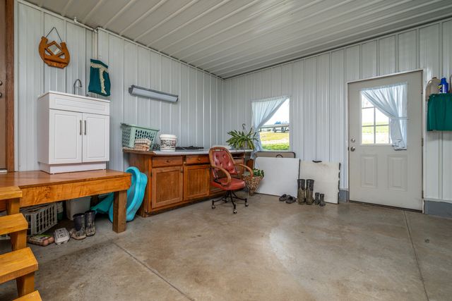 608 Saunders Lane, Hillsboro, KY 41049