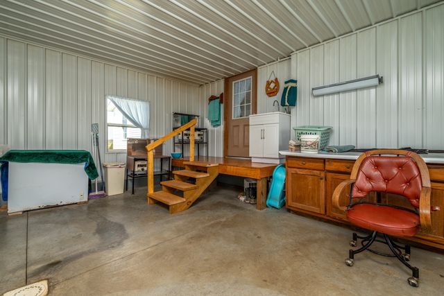 608 Saunders Lane, Hillsboro, KY 41049