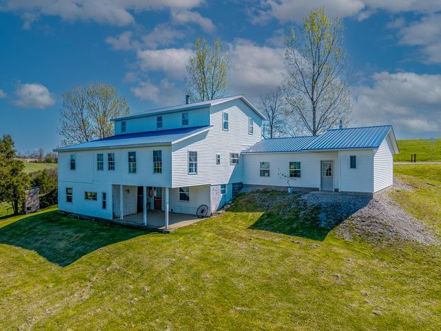 608 Saunders Lane, Hillsboro, KY 41049