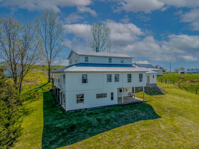 608 Saunders Lane, Hillsboro, KY 41049