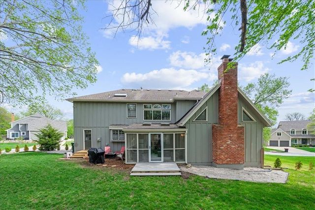 4300 W 125th Terrace, Leawood, KS 66209