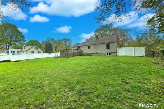 44 Joyce Court, Milford, CT 06461