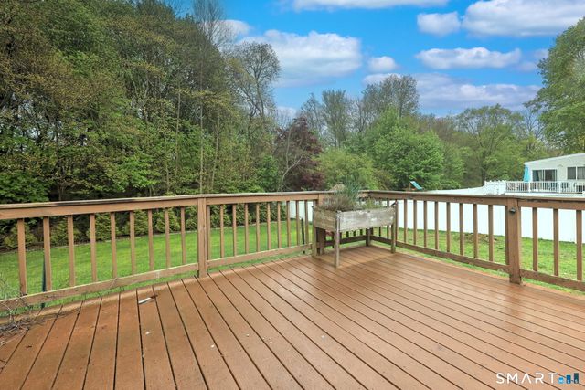 44 Joyce Court, Milford, CT 06461