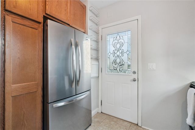 319 5th NW, Cedar Rapids, IA 52405