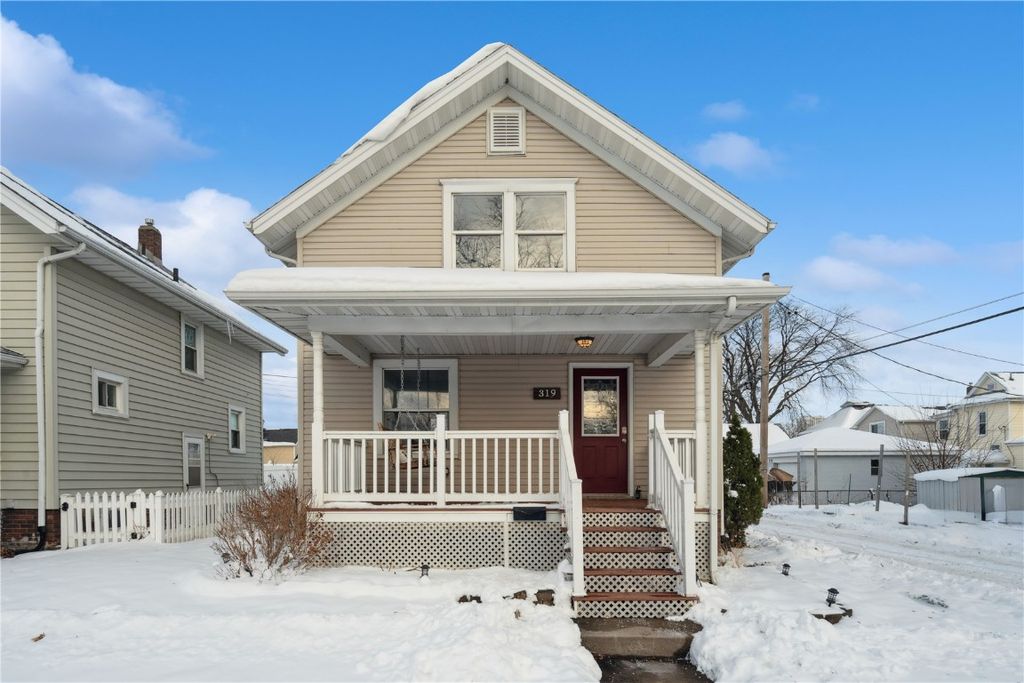 319 5th NW, Cedar Rapids, IA 52405