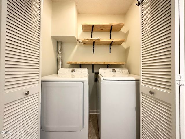 5620 Bridgetowne Way, Raleigh, NC 27609