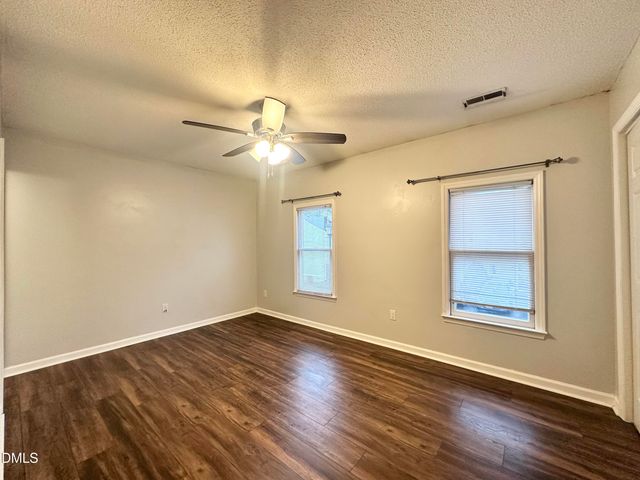 5620 Bridgetowne Way, Raleigh, NC 27609