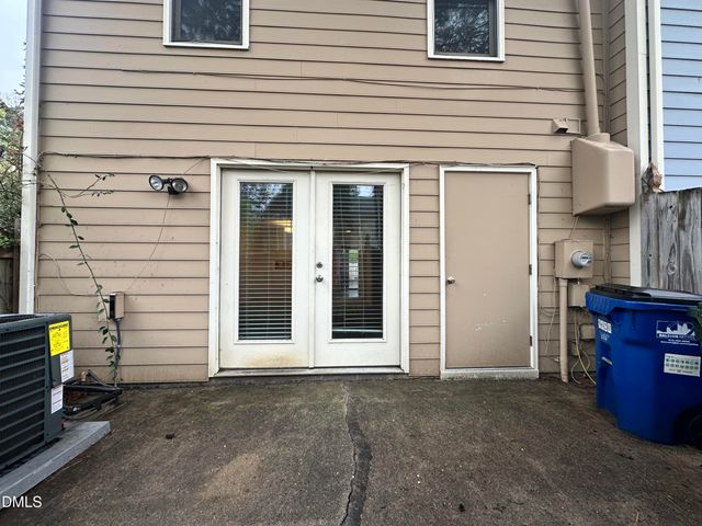 5620 Bridgetowne Way, Raleigh, NC 27609