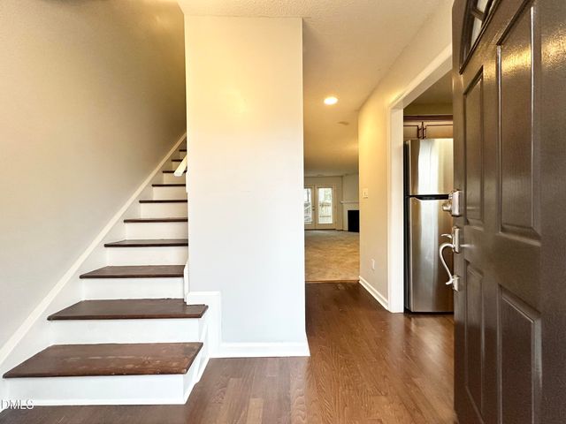 5620 Bridgetowne Way, Raleigh, NC 27609