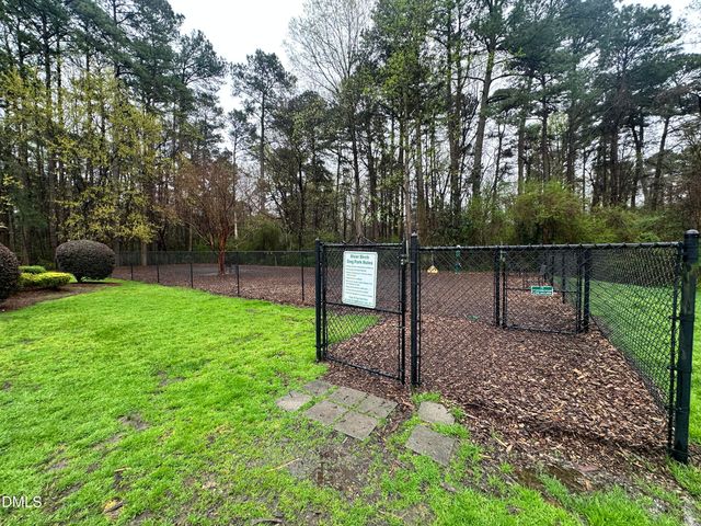 5620 Bridgetowne Way, Raleigh, NC 27609