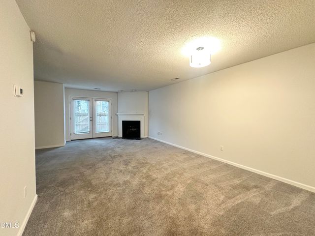 5620 Bridgetowne Way, Raleigh, NC 27609