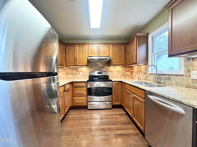 5620 Bridgetowne Way, Raleigh, NC 27609