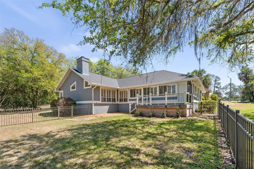 Image 2 of property listing at 3208 SW 62ND LANE, Gainesville, FL 32608