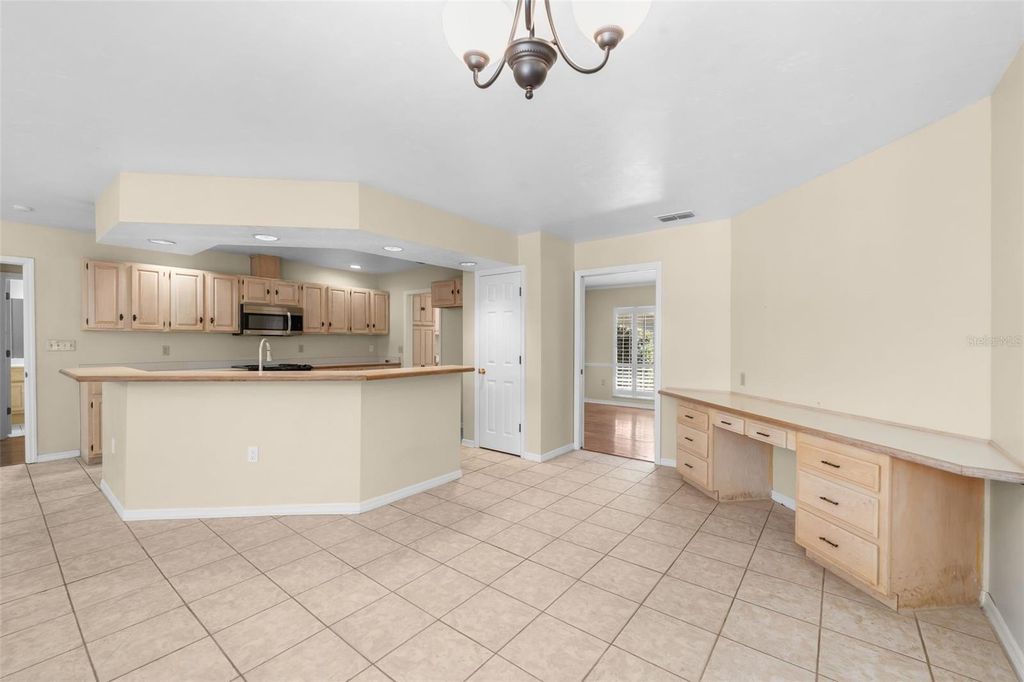 Image 14 of property listing at 3208 SW 62ND LANE, Gainesville, FL 32608