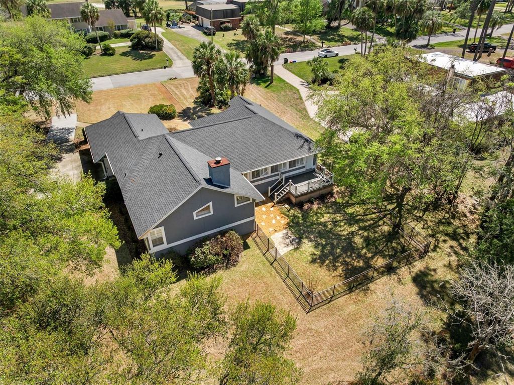 Image 47 of property listing at 3208 SW 62ND LANE, Gainesville, FL 32608