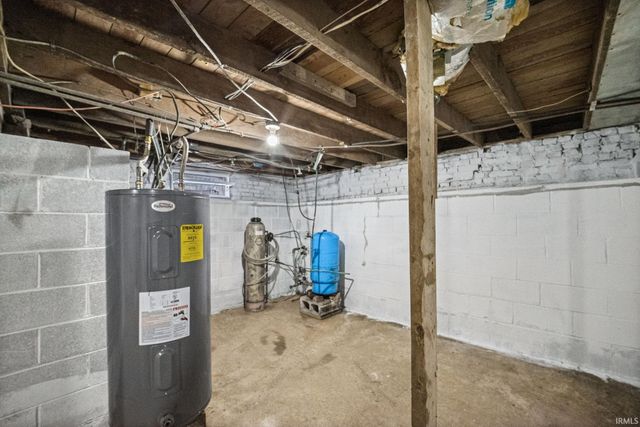 2219 Poland Hill Road, Lafayette, IN 47909