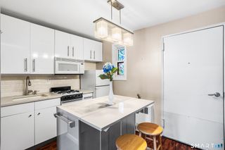 700 Summer Street APT 6G, Stamford, CT 06901