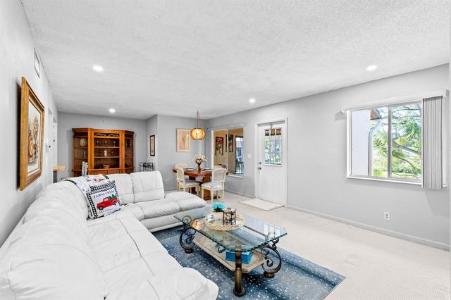 230 Pine Hov Circle A-2, Greenacres, FL 33463