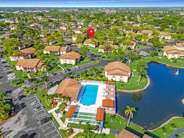 230 Pine Hov Circle A-2, Greenacres, FL 33463