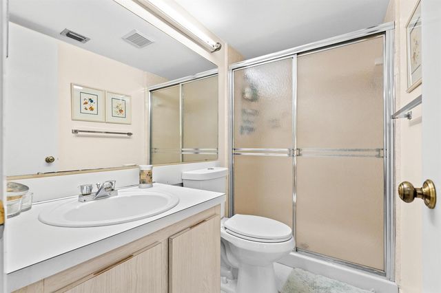 230 Pine Hov Circle A-2, Greenacres, FL 33463