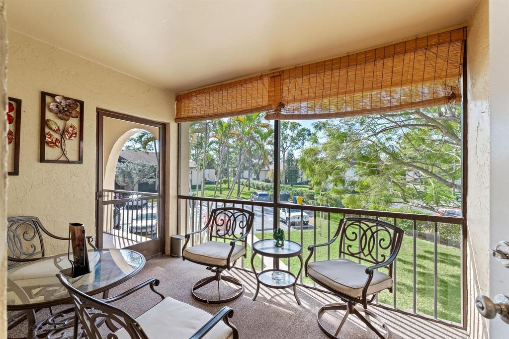 230 Pine Hov Circle A-2, Greenacres, FL 33463