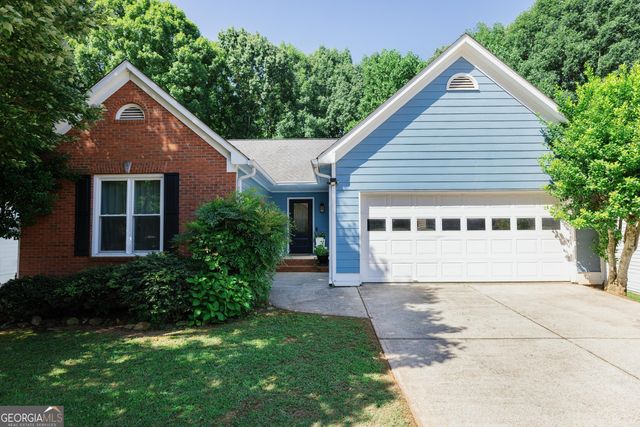 1040 Hillary Lane, Lawrenceville, GA 30043