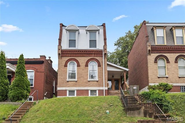 4444 Grace Avenue, St Louis, MO 63116