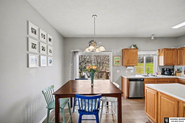 4817 S 190th Street, Omaha, NE 68135