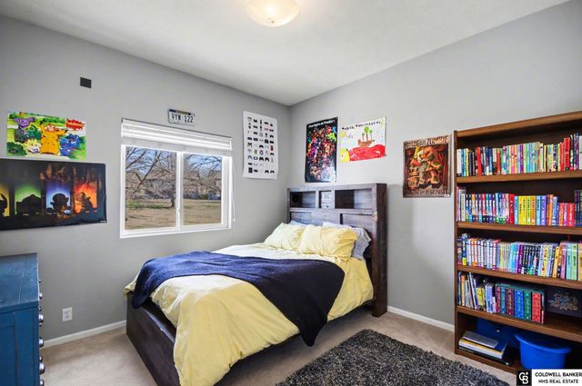 4817 S 190th Street, Omaha, NE 68135