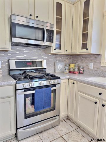 2316 NW 51st Street, Lincoln, NE 68524