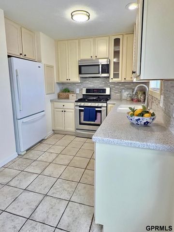 2316 NW 51st Street, Lincoln, NE 68524