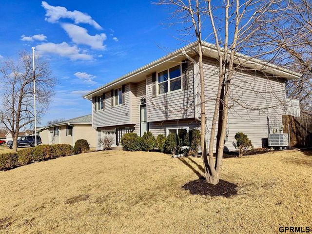 2316 NW 51st Street, Lincoln, NE 68524