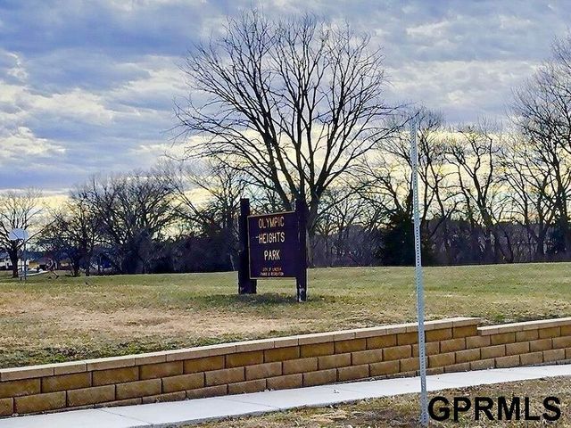 2316 NW 51st Street, Lincoln, NE 68524