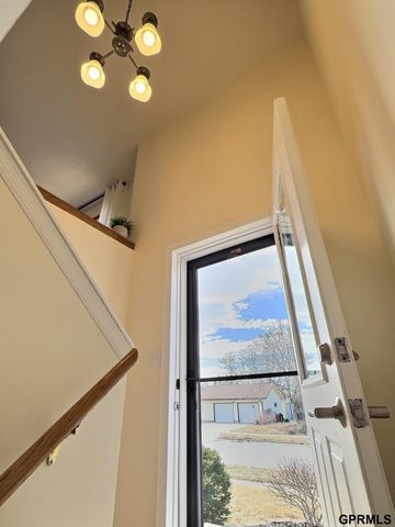 2316 NW 51st Street, Lincoln, NE 68524