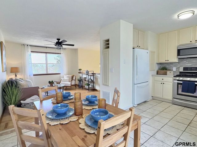 2316 NW 51st Street, Lincoln, NE 68524