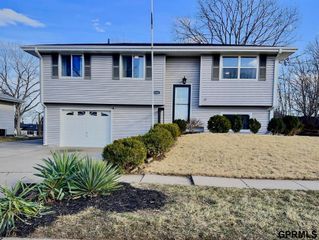 2316 NW 51st Street, Lincoln, NE 68524